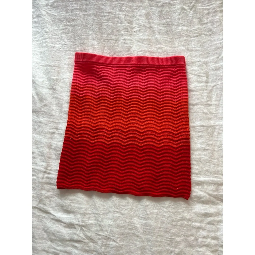 NWOT Camila Coelho Red and Orange Mini Skirt - Picture 2 of 4